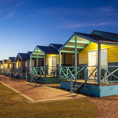 Dongara Tourist Park Hotel Port Denison Kültér fotó